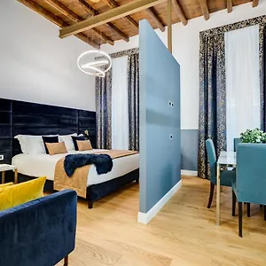 Appartement Borgognona Luxury, Rome
