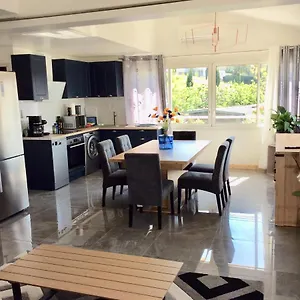 Bienvenue Chez Alain Et Marie Appartement Antibes