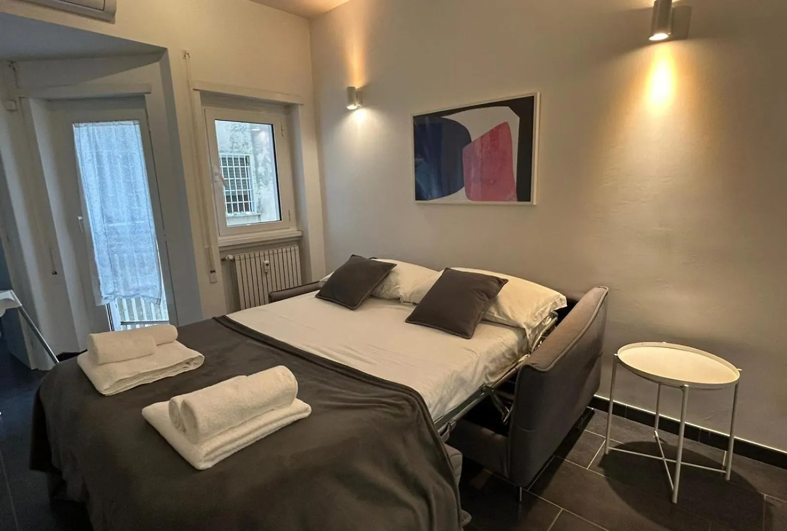 Nomentana White Apartments By Ghor Rzym Włochy