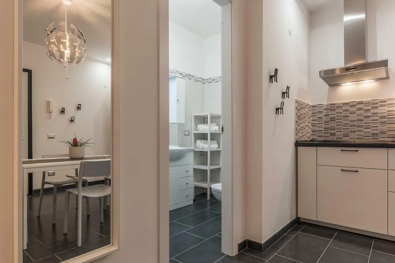 Nomentana White Apartments By Ghor Rzym