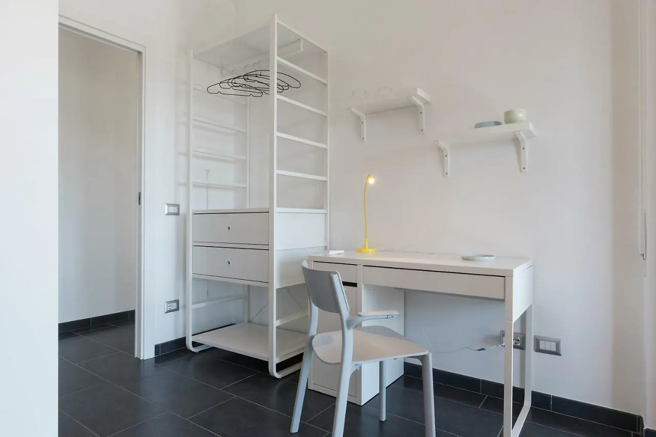 Nomentana White Apartments By Ghor Rzym