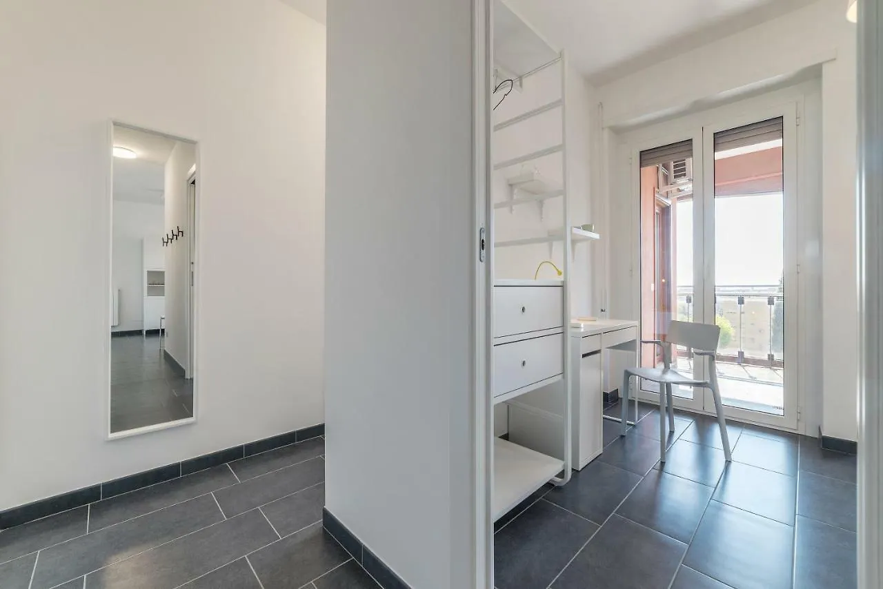 Nomentana White Apartments By Ghor Rzym